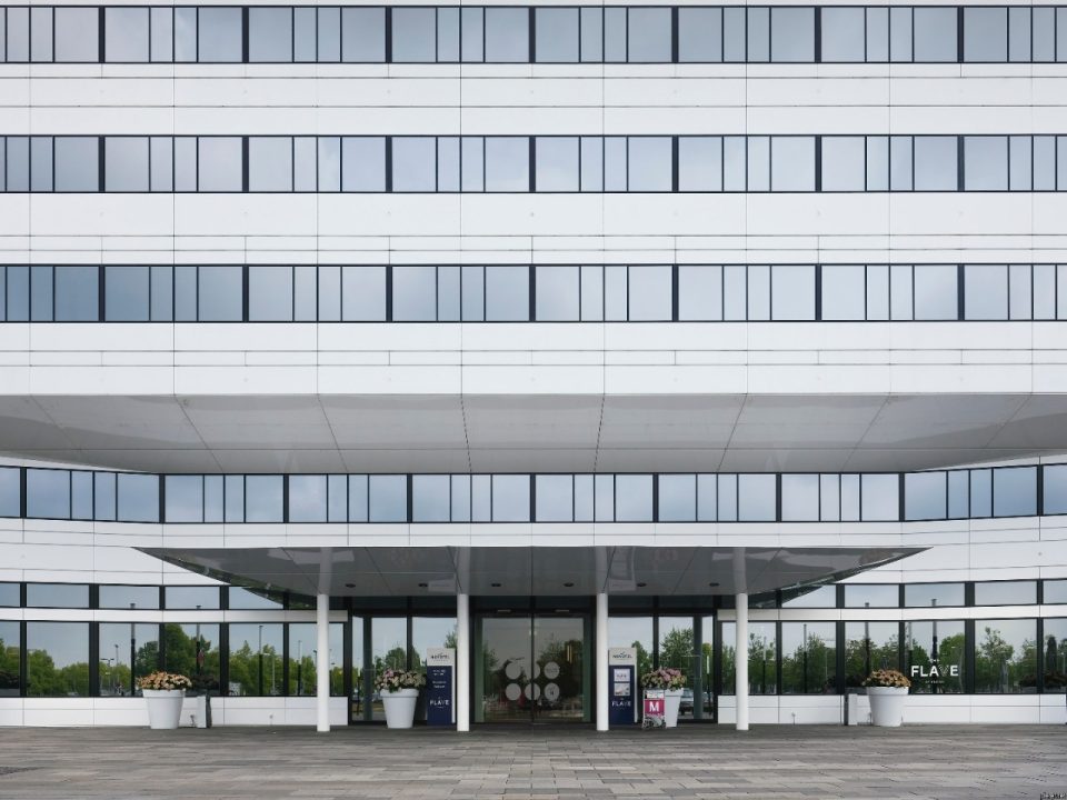 Guardian Glass Silver 20 I Silver l SunGuard® Solar I Guardian Glass